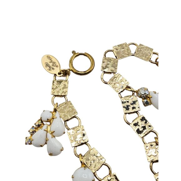 Vintage NOS Julie Rubano Milk Glass Charm Bracelet (A9004) - Picture 4 of 6